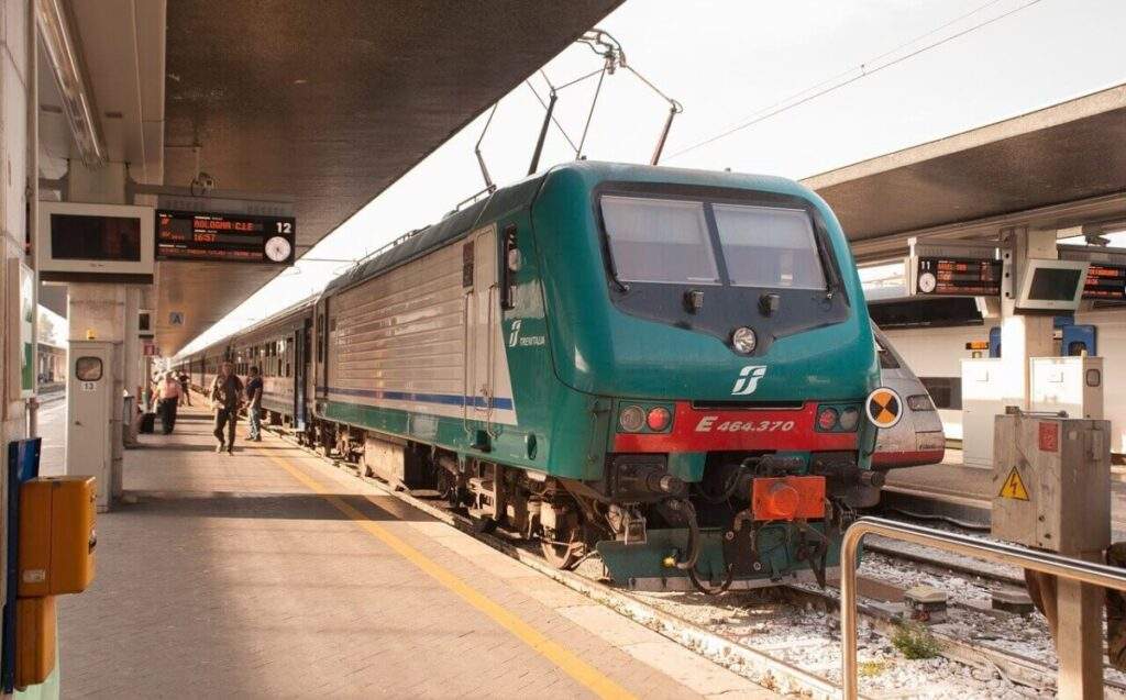 イタリアの駅